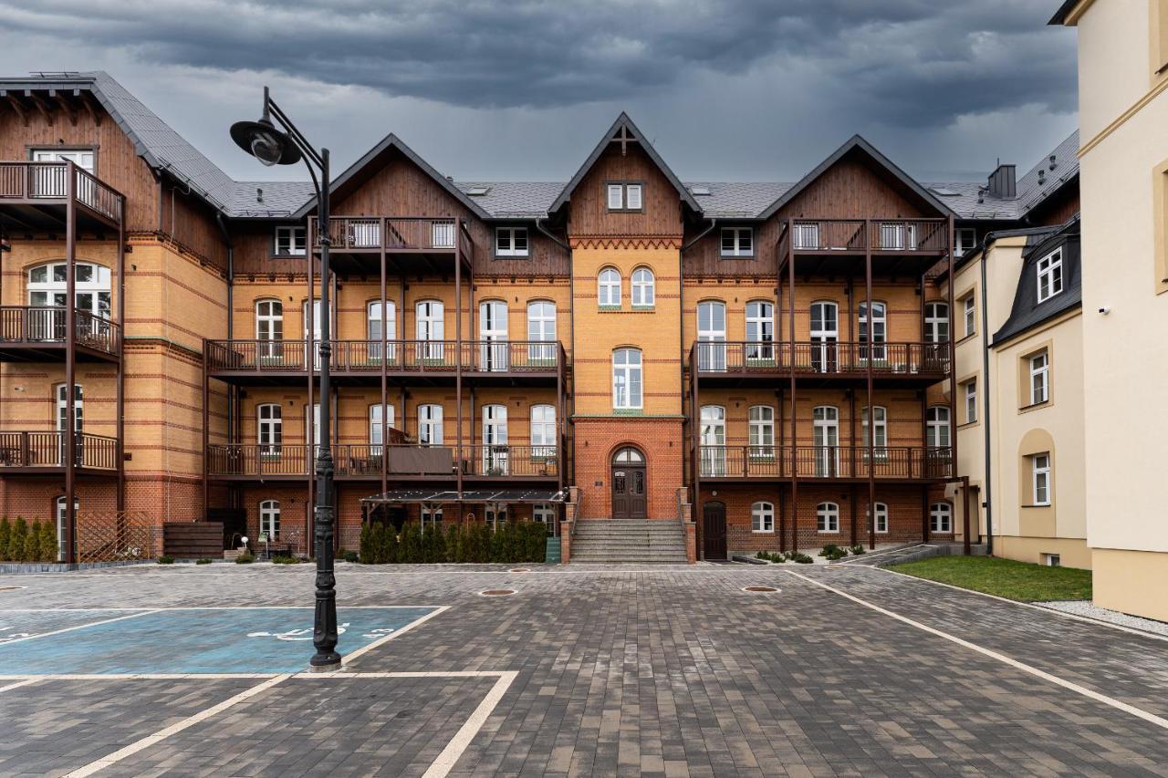 Apartament Foto Loft - Villa Vinci - Z Prywatnym Monitorowanym Parkingiem - Space Apart Jelenia Góra Екстериор снимка